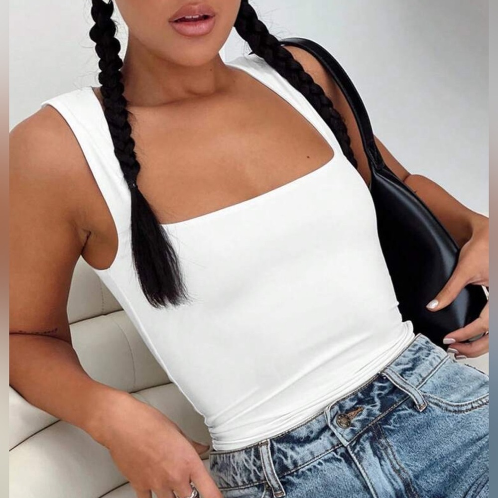 ❥𝗦𝗛𝗘𝗜𝗡: Double Layer Pleated Square Neck Tank